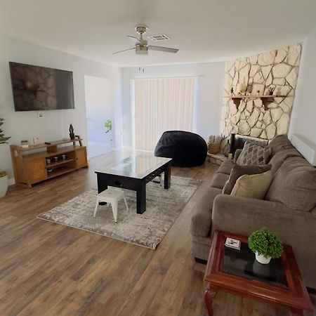Molino 3 Bedroom 2 Bath With Pool Лас Вегас Екстериор снимка