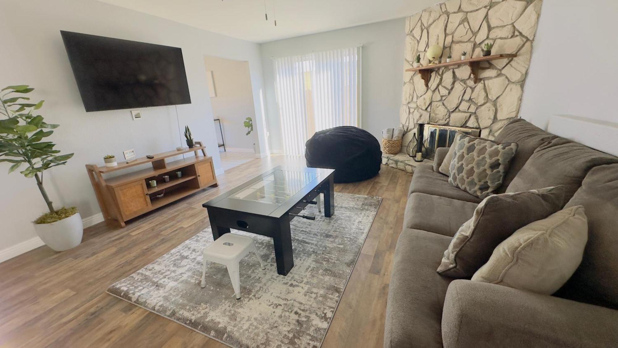Molino 3 Bedroom 2 Bath With Pool Лас Вегас Екстериор снимка